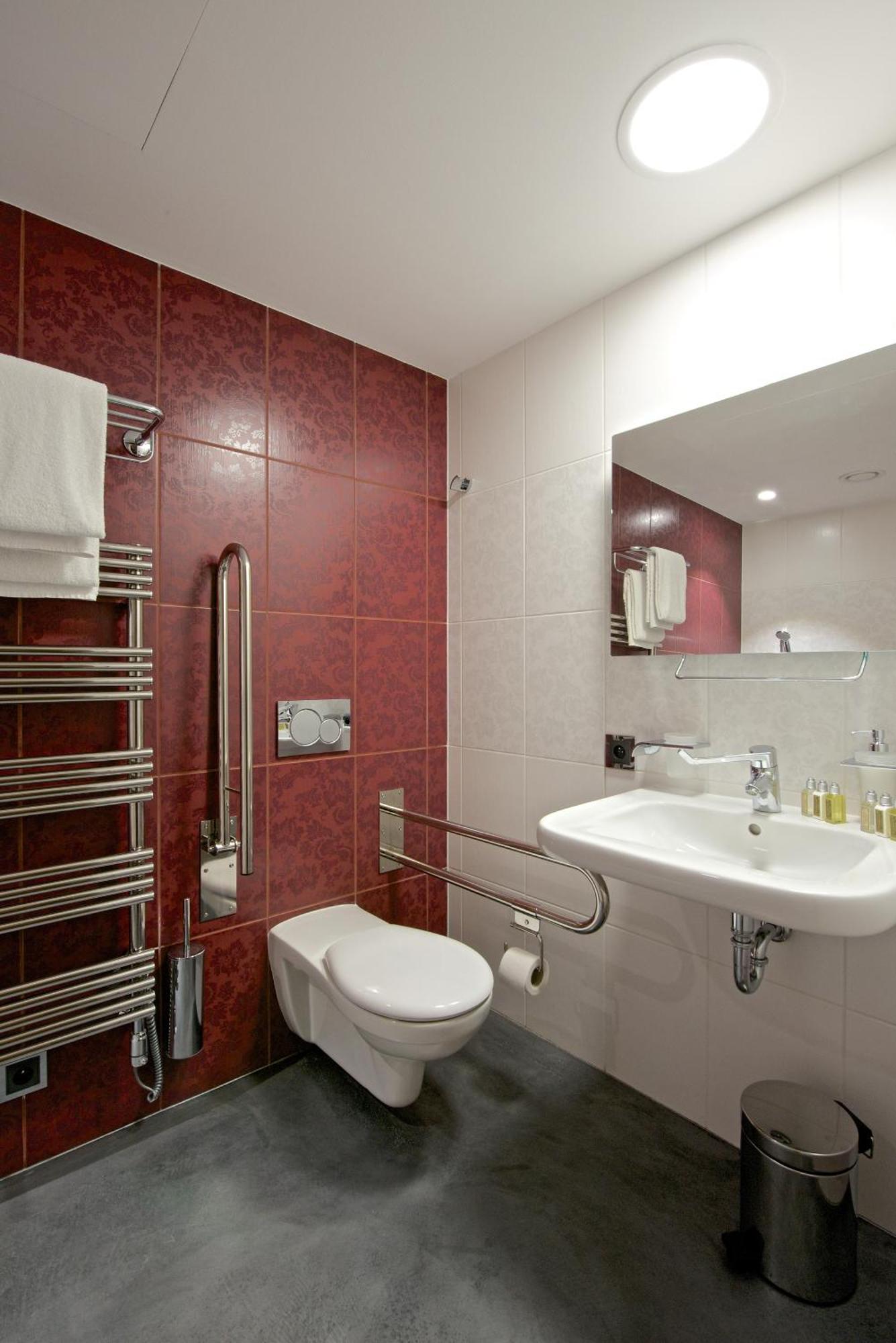 Zamek Ratmerice - Hotel & Resort Dış mekan fotoğraf