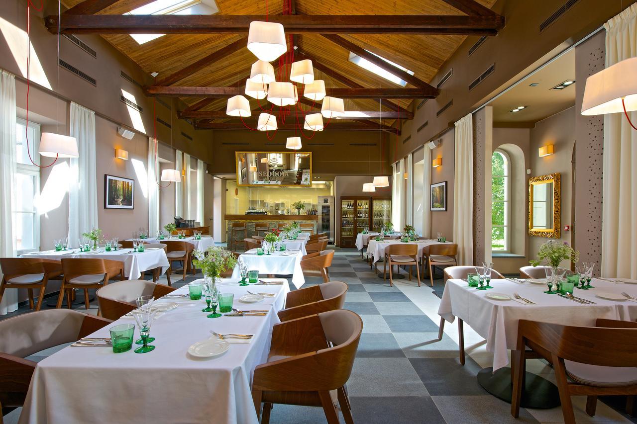 Zamek Ratmerice - Hotel & Resort Dış mekan fotoğraf